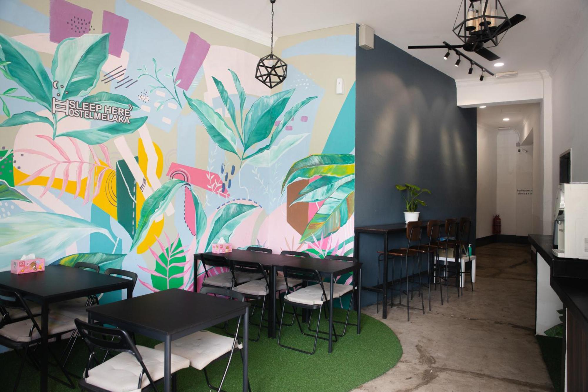 Sleep Here Hostel, Melaka Экстерьер фото